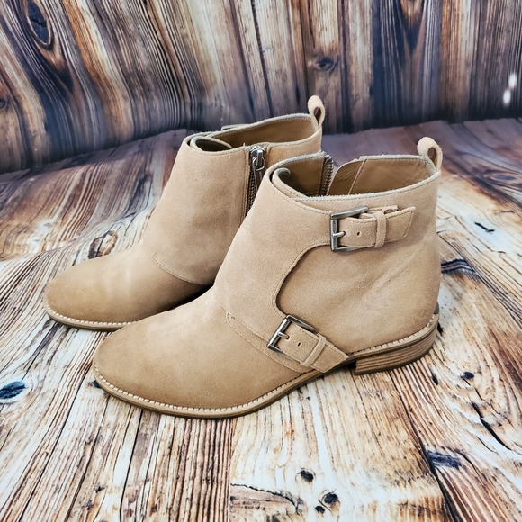 Michael Kors Adams Buckle Detail Ankle Bootie WOMEN DK KHAKI - Picture 4 of 11